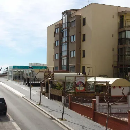 Precioso Apartamento Junto A La Playa *